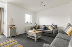 Just Beachy - Moments from Hamworthy Beach and Park